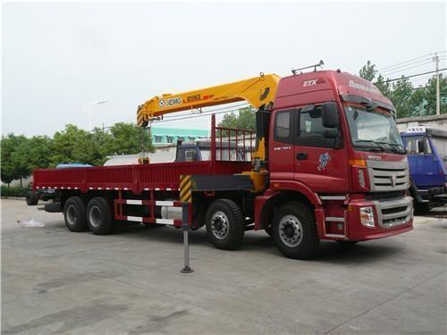 泰州東風(fēng)8-10噸隨車吊多少錢，鹽城東風(fēng)D9隨車吊多少錢，興化國六隨車吊有哪些？