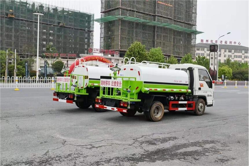 灑水車的種類，灑水車的價格，灑水車的配件，藍(lán)牌灑水車