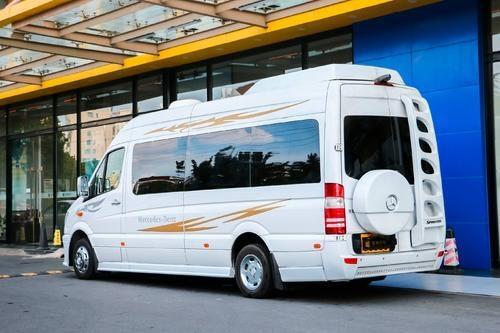 房車生產(chǎn)廠家，大通V90房車價(jià)格