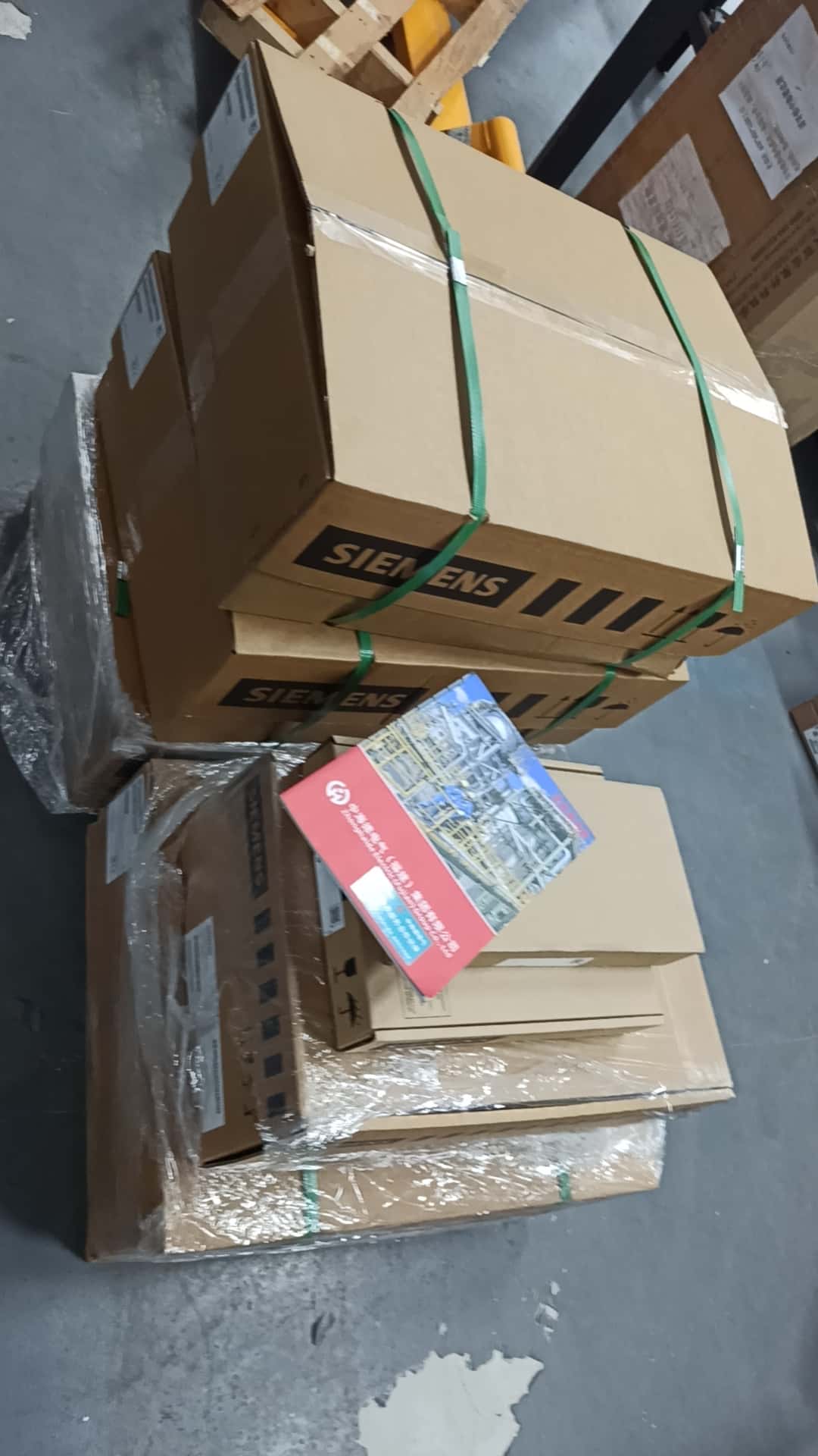 老戲骨COMET電纜P3/250-R24SL-R28SL-5m