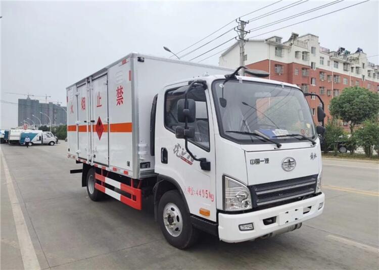 雷州市氣瓶運(yùn)輸車多少錢