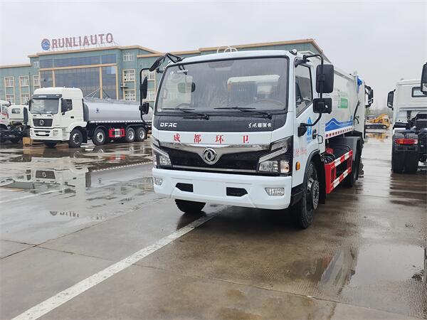 新能源黃綠牌廢棄油脂收集車混動廢棄油脂收集車詳情