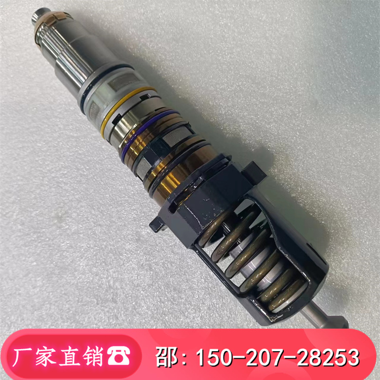 現(xiàn)代挖掘機R805-7發(fā)動機四配套QSX噴油器4954434
