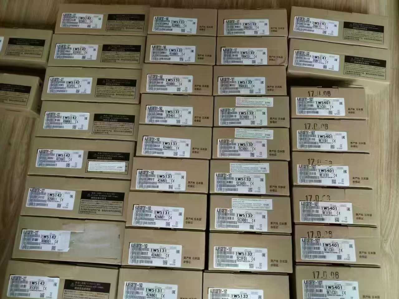 三菱 FX5UC-96MT/D 控制模塊 議價(jià)