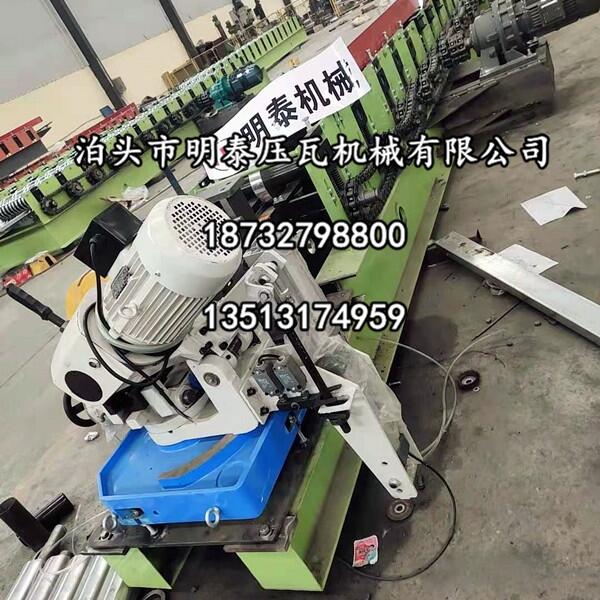 河北明泰廂房設(shè)備 折疊廂房框架成型子母口設(shè)備