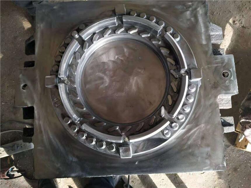 壓盤模具 流水線模具 樹(shù)脂砂模具 漏模模具