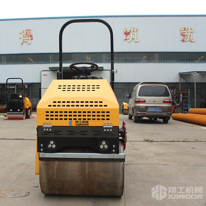 新聞：成都全液壓壓路機(jī)生產(chǎn)廠家