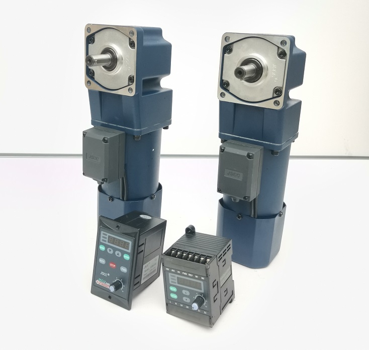 JSCC德國(guó)精研調(diào)速直角電機(jī)90YT90GV22+90GF100RT一分鐘14轉(zhuǎn)