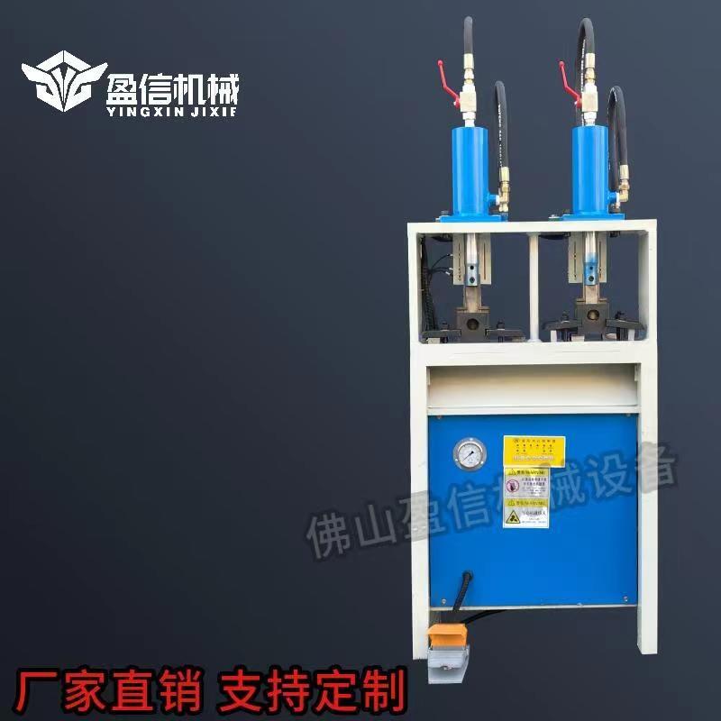 陽臺立柱商場欄桿不銹鋼立柱沖孔護欄預埋件沖孔