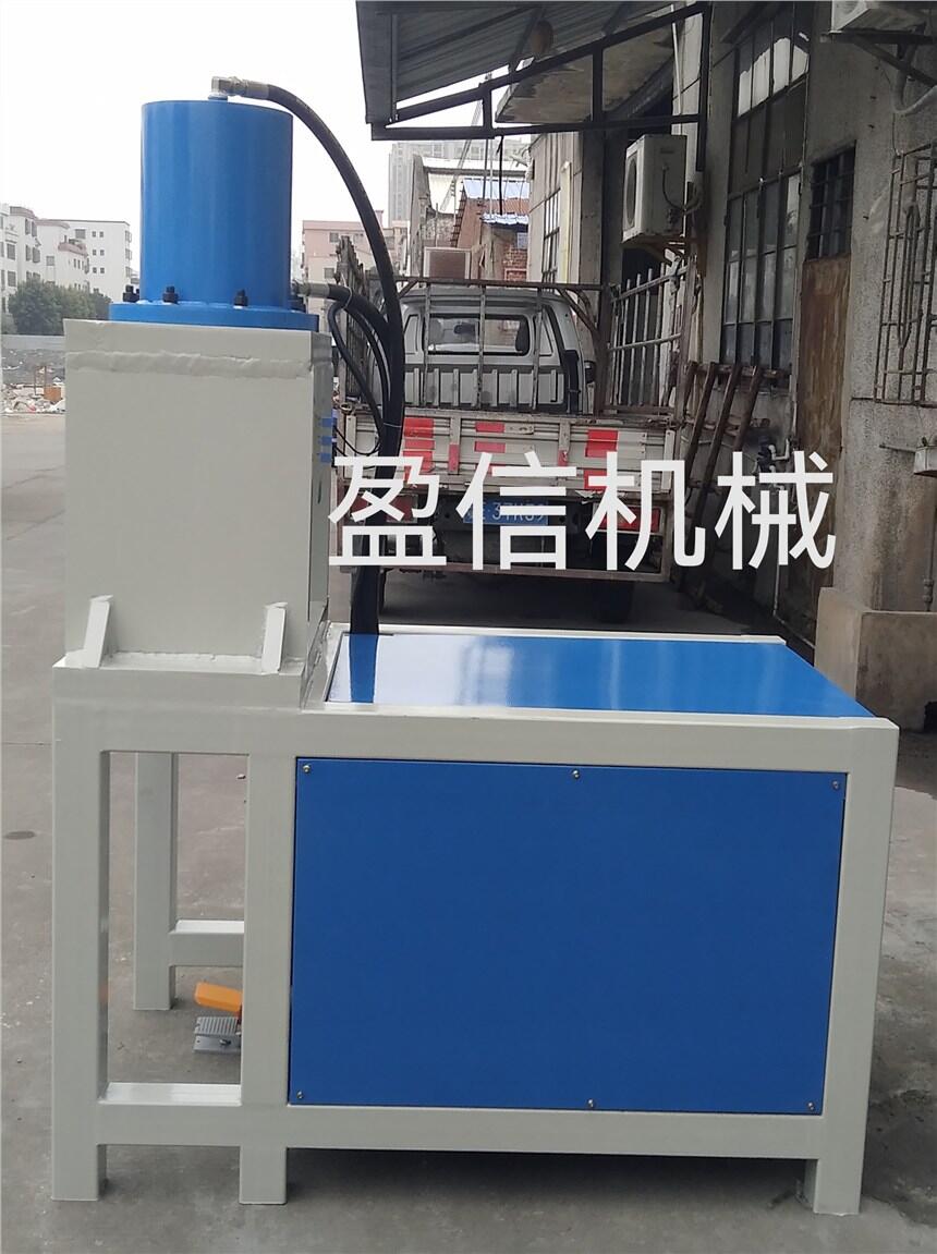 貴州不銹鋼伸縮門打孔折角鋁合金門窗鎖孔機(jī)