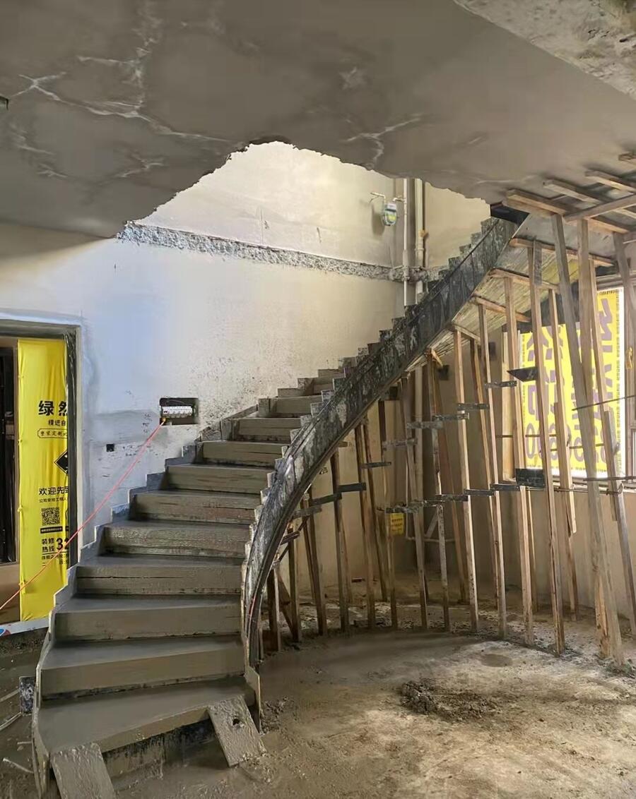 北京懷柔區(qū)別墅改造閣樓搭建施工