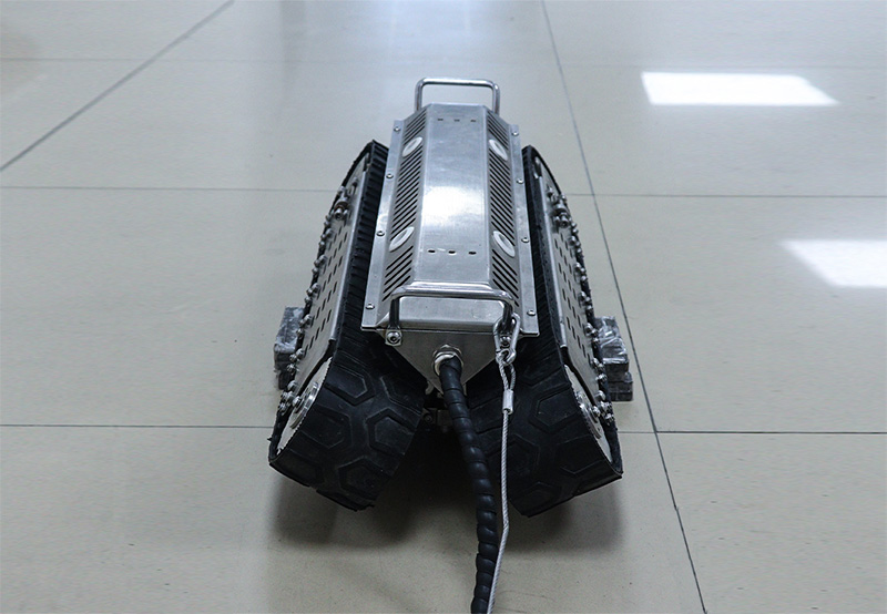 阿凡達水下管道機器人底盤SAFD-P3用于水平方向小型管道內(nèi)的作業(yè)