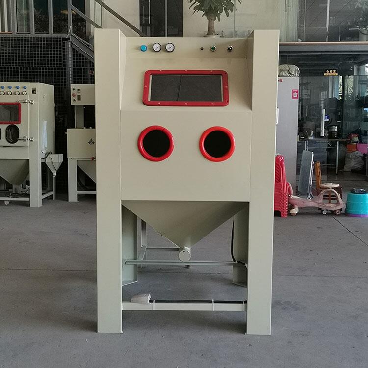 大型噴砂機(jī)1010手動(dòng)噴砂機(jī)除銹翻新環(huán)保無塵