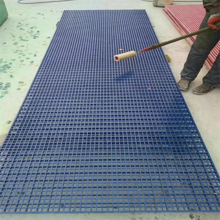 河北污水處理玻璃鋼格柵廠家供應汽車行噴漆板鍋爐房走廊鋼格板