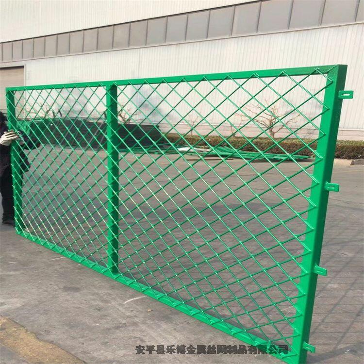 河北綠色養(yǎng)殖圍欄網(wǎng)廠家供應(yīng)宜昌交通安全防護網(wǎng)上饒圈地果園柵欄
