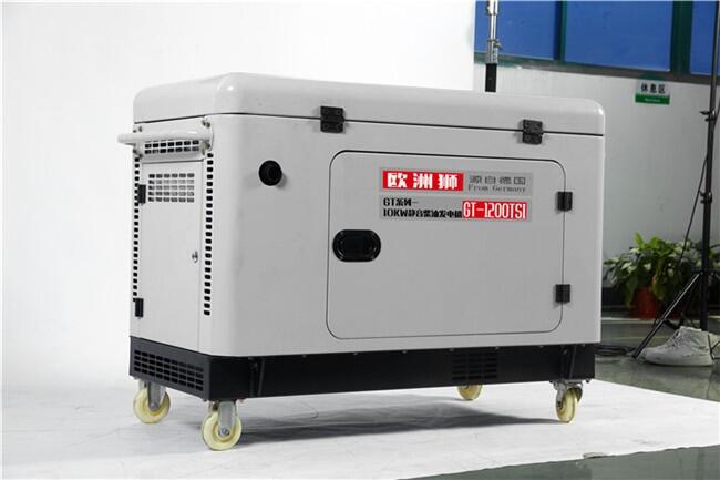 改裝車用15千瓦靜音柴油發(fā)電機(jī)體積