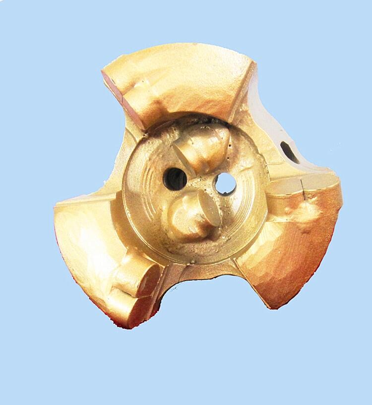 河南博達(dá)金剛石復(fù)合片鉆頭年終鉅惠不容錯(cuò)過