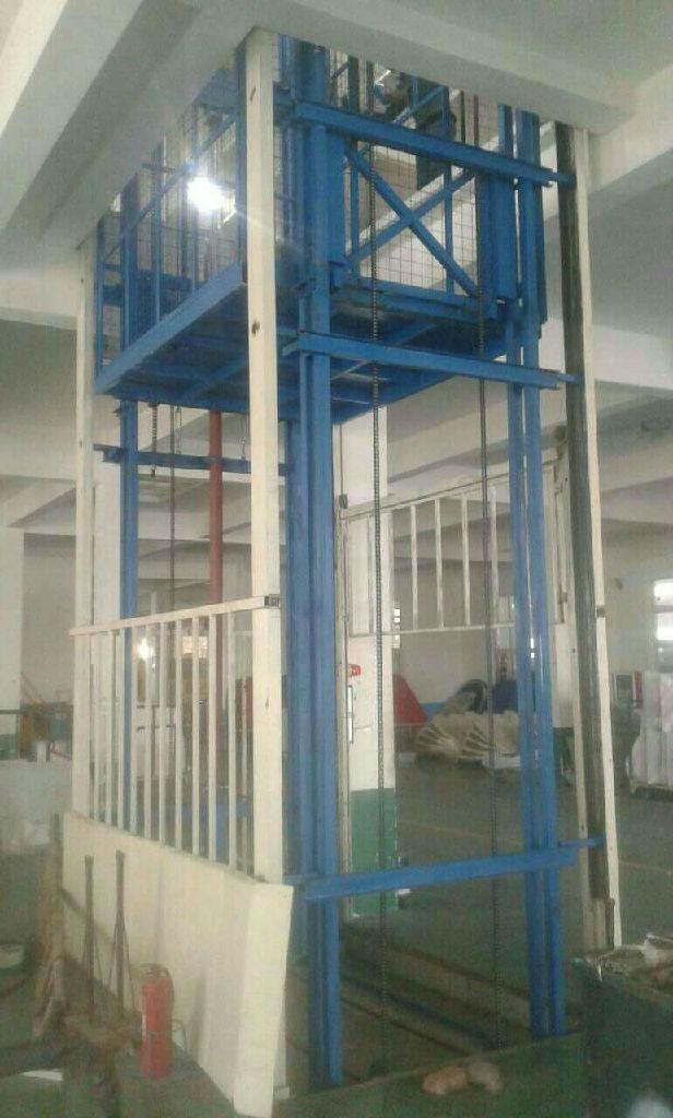 工廠車(chē)間貨梯升降機(jī)-運(yùn)城工廠車(chē)間貨梯升降機(jī)廠家直供認(rèn)準(zhǔn)泰鋼