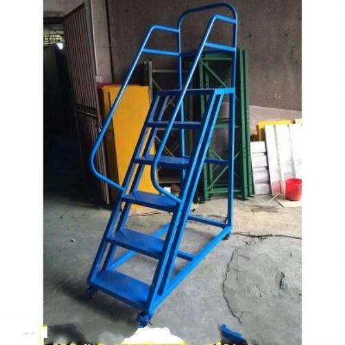 移動(dòng)登高梯 倉(cāng)庫(kù)超市取貨梯 登高作業(yè)梯生產(chǎn)廠(chǎng)家