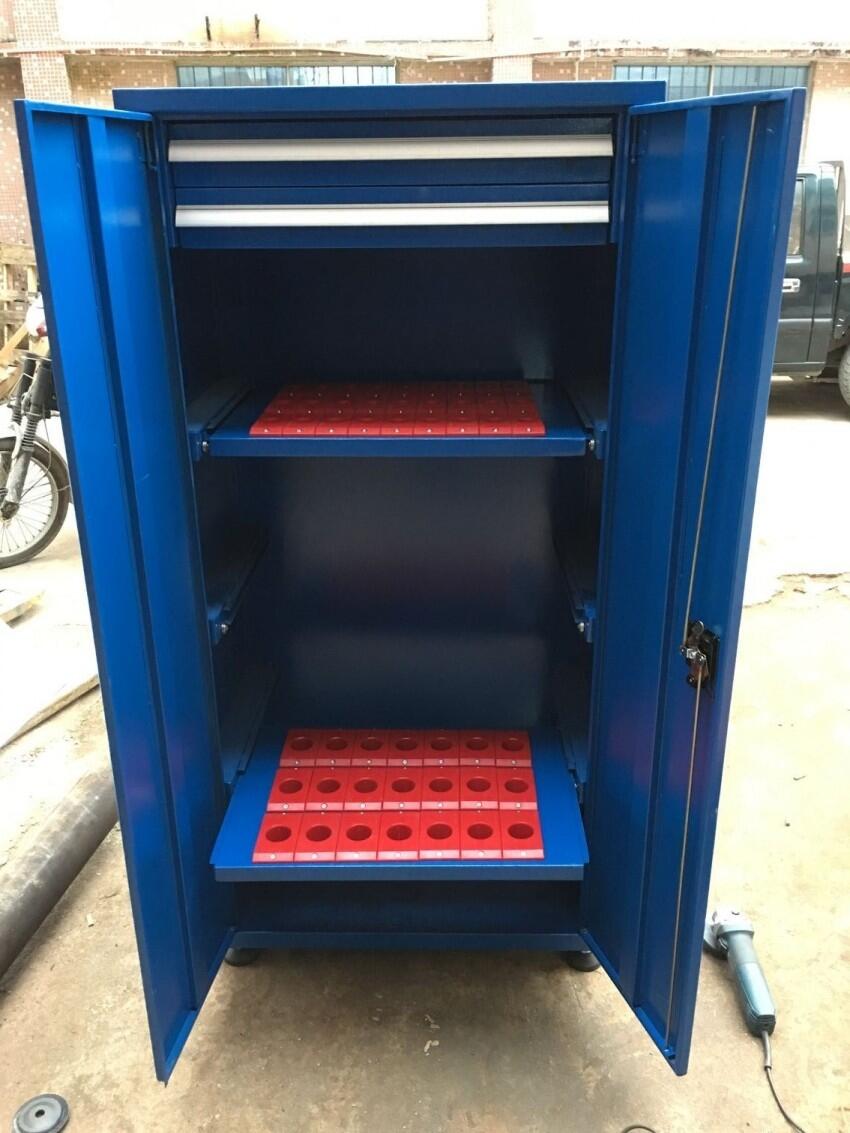 供應(yīng)車床刀具柜子 可拉抽屜內(nèi)有ABS材質(zhì)的BT刀具套