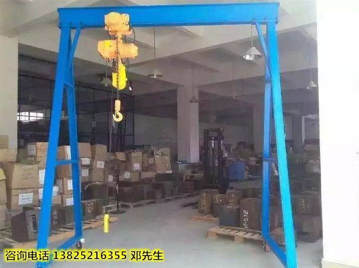 注塑機裝卸模具吊定制 門式小型模具吊生產(chǎn)商