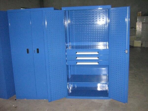 雙開門工具柜 內(nèi)配活動層板三個抽屜工具柜 重型工具柜1.2冷軋鋼板生產(chǎn)