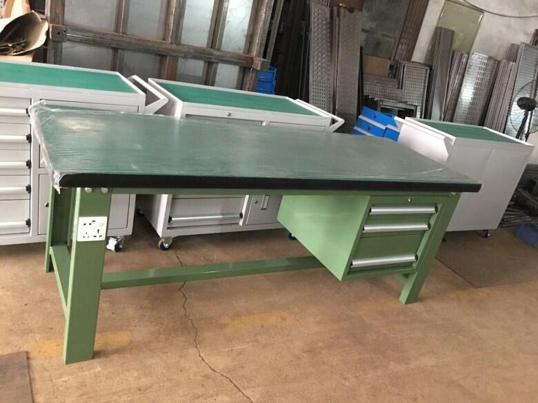 工作臺(tái)生產(chǎn)家 車間維修工作臺(tái)定做 防靜電工作臺(tái)特價(jià)銷售