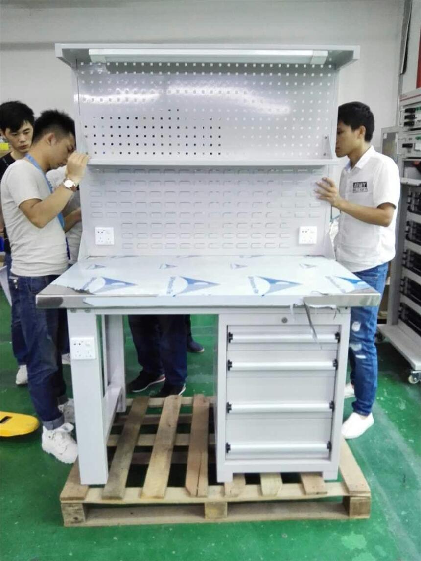 虎門鉗工桌 防靜電鉗工桌 不銹鋼桌面鉗工桌 百利豐公司供應(yīng)定做
