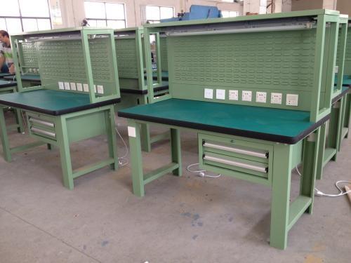 車間工作桌生產(chǎn)家 實驗室工作桌規(guī)格定制  西麗工作桌價格