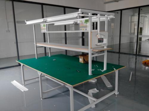 供應(yīng)制作車間流水線工作臺(tái) 電子裝配工作臺(tái) 防靜電桌面工作臺(tái)