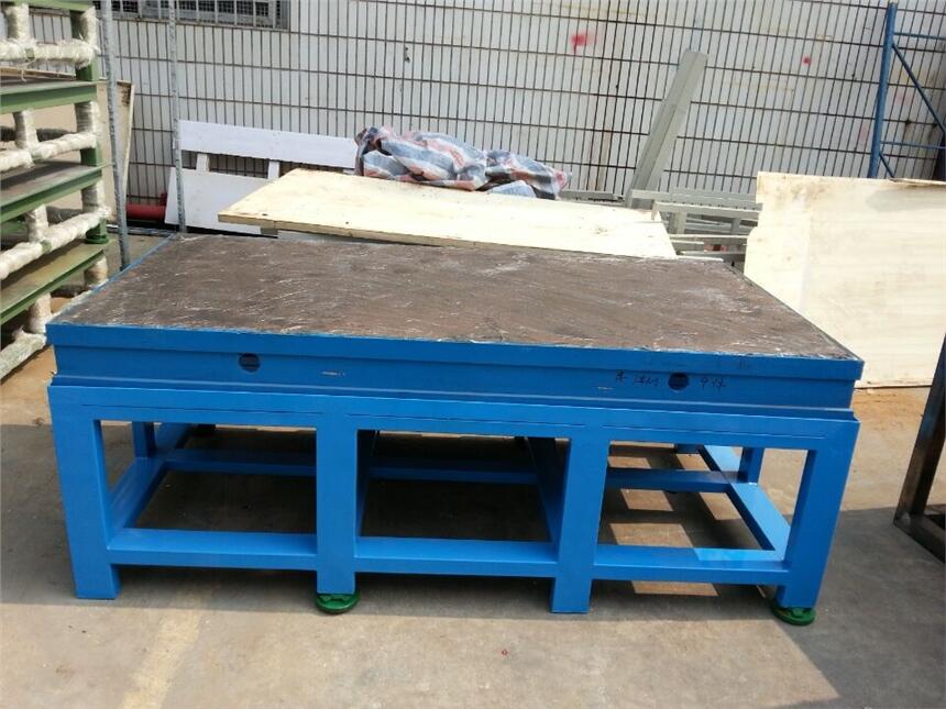 供應(yīng)佛山模具工作臺(tái) 模具檢修桌 鑄鐵桌面工作臺(tái) 深圳定制重型工作臺(tái)廠家