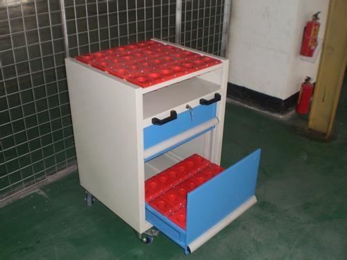 車間刀具車生產(chǎn)商 BT40刀具存放車 抽屜式刀具車有現(xiàn)貨