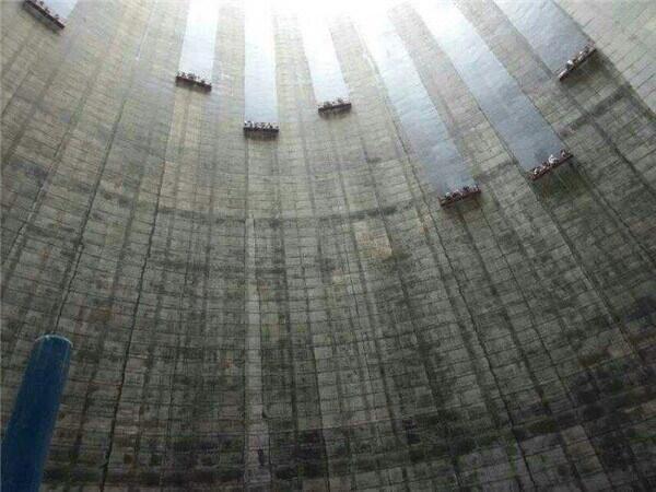 廣州煙囪內壁粘貼泡沫玻璃磚防腐施工方案