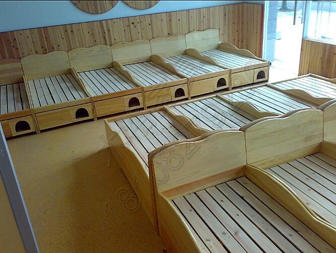 供應(yīng)樂山幼兒園家具-四川成都幼兒園家具生產(chǎn)廠家