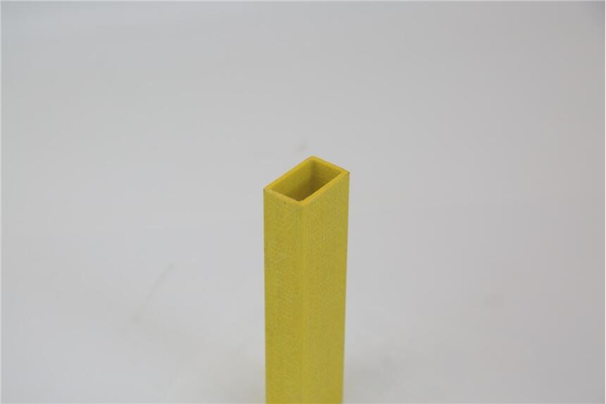 長遠(yuǎn)通信絕緣橫擔(dān)_新型聚氨酯電線槽_聚氨酯復(fù)合橋架