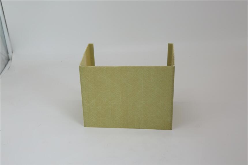 可定做過橋管箱_新型聚氨酯復(fù)合地板_聚氨酯管箱