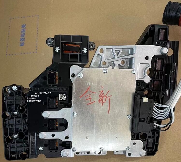 寶馬M3 E糸波箱電腦 雨刮連動桿 節(jié)氣門 水箱