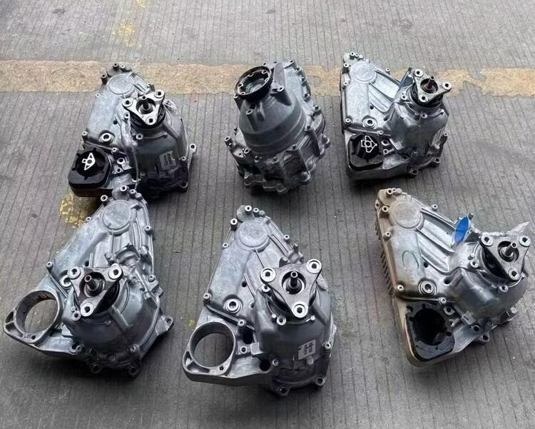 寶馬X3 X4 X5 X6分動箱 傳動軸 發(fā)電機 起動機 羊角