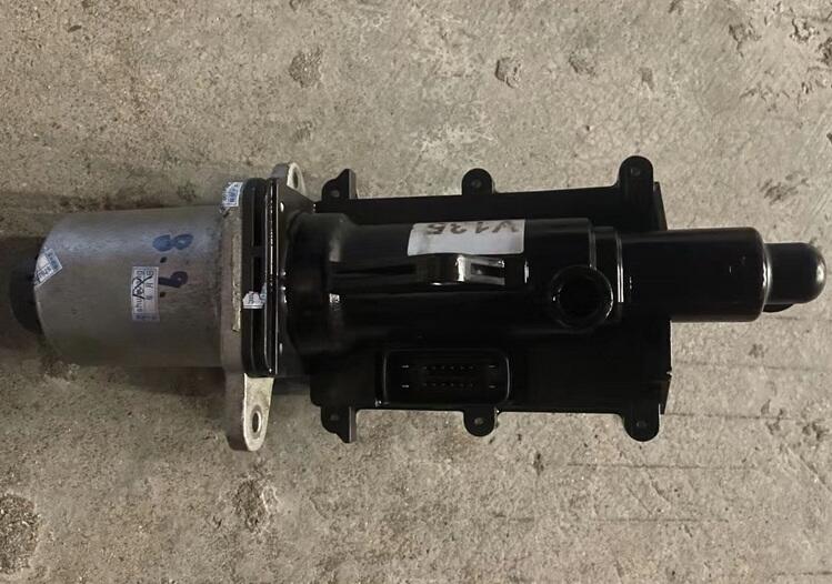 保時捷 卡宴混動離合器泵 三元催化 噴油嘴 節(jié)溫器