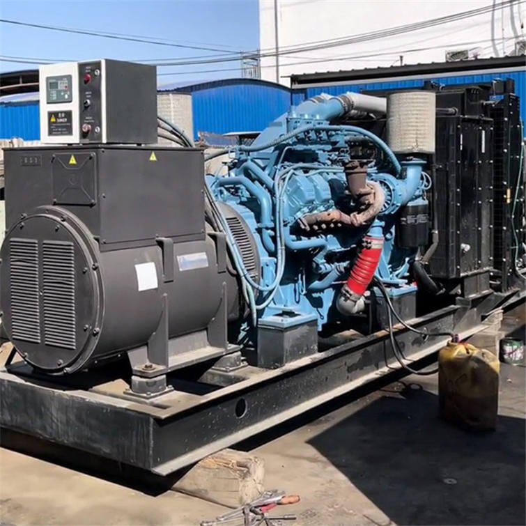 奔馳MTU柴油機(jī)5241500150充電電機(jī)