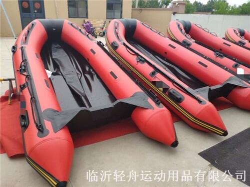 新款垂釣橡皮船靠譜廠家 橡皮艇撒網(wǎng)報(bào)價(jià)多少