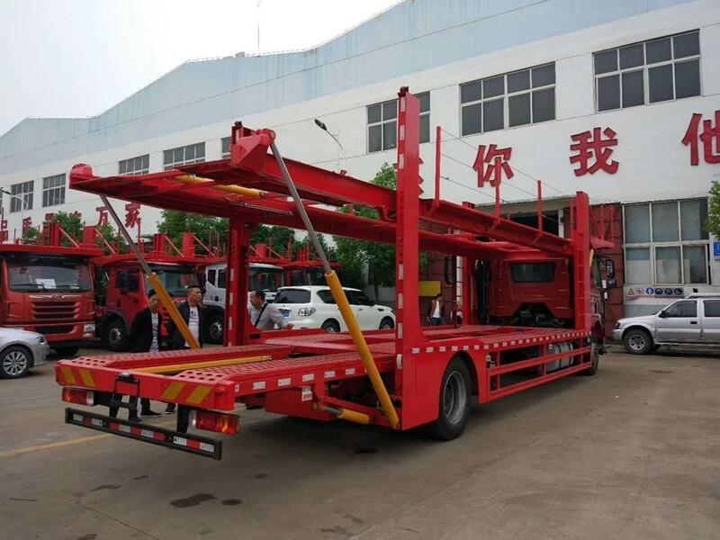 解放悍V小三軸轎運(yùn)車長春市包上戶