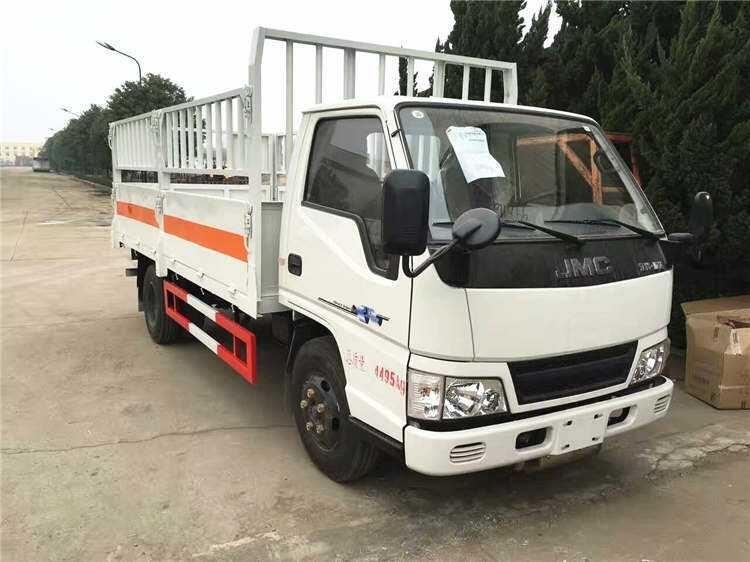 長(zhǎng)春市雜項(xiàng)危貨廂式車(chē)整車(chē)改裝