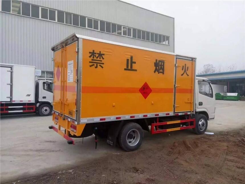 滁州市福田危險(xiǎn)品廂式貨車整車改裝