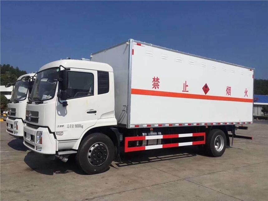危貨運輸車_易燃液體廂式運輸車_湖南工廠圖片大全
