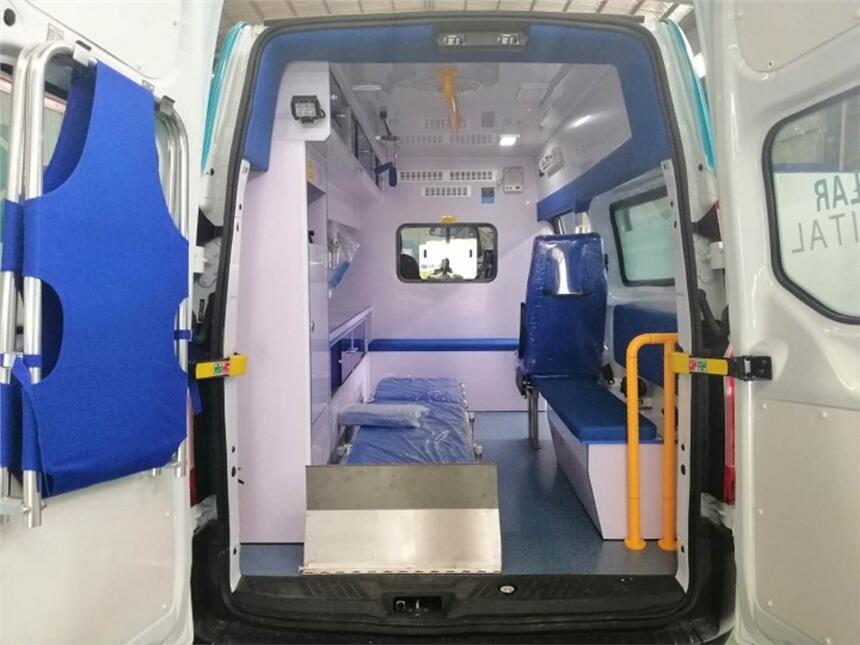 急救救護(hù)車出口價(jià)錢