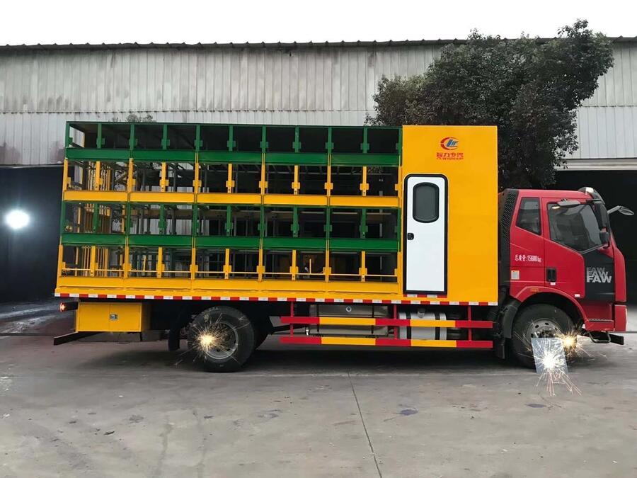 陜西延長藍牌養(yǎng)蜂車價格優(yōu)惠