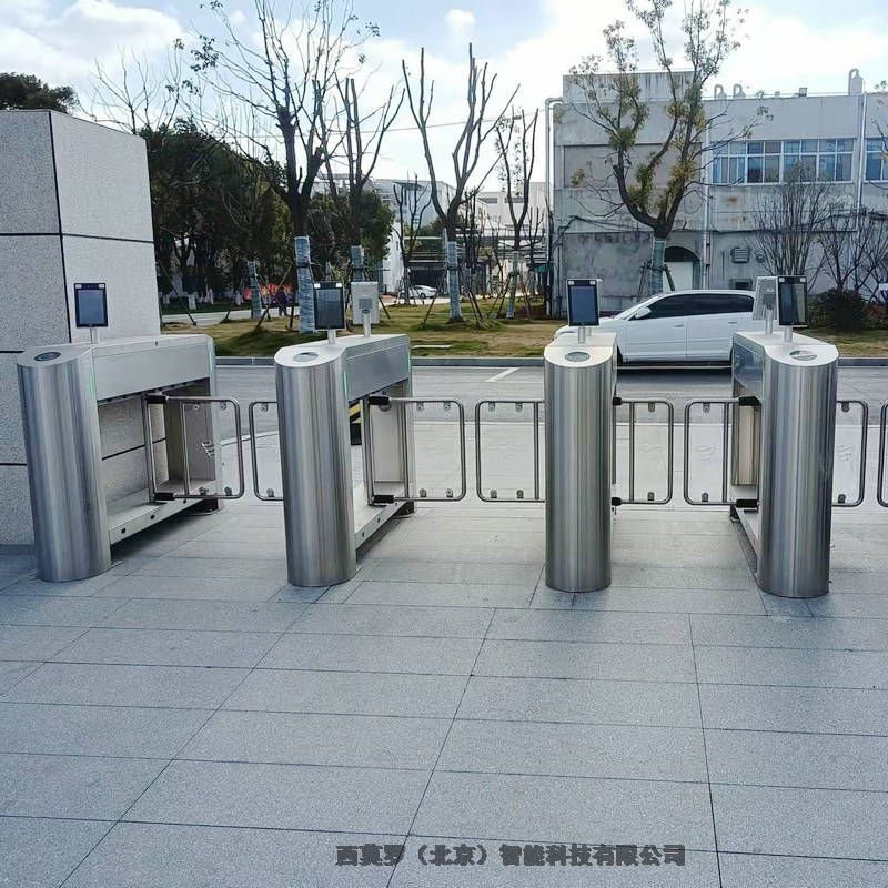 校園防沖撞防夾人臉識別閘機(jī)