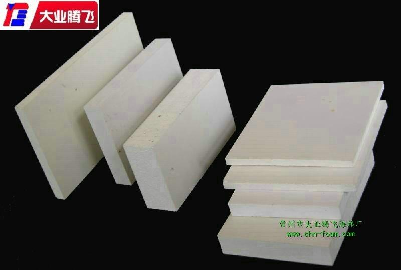 可漂浮耐水性泡棉