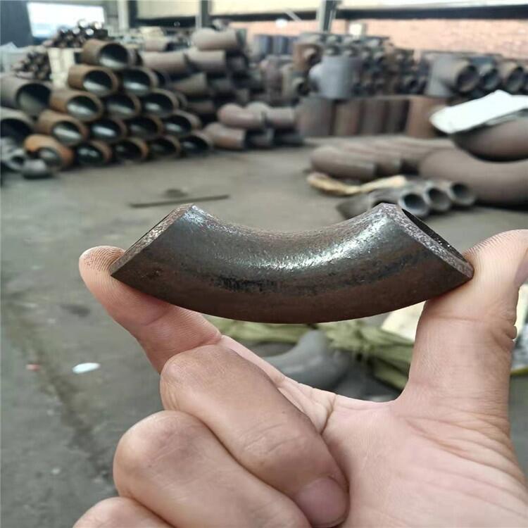 河北彎頭廠家直供 無(wú)縫彎頭 90度1.5D長(zhǎng)半徑碳鋼材質(zhì)歡迎洽談